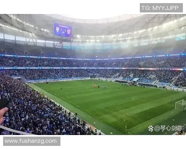 全球足球场排名揭晓最受欢迎的十座球场及其魅力分析